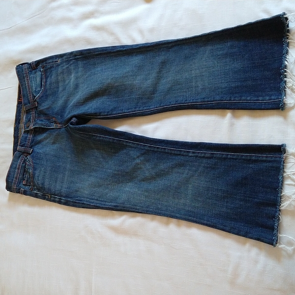 Citizens of Humanity Ingrid Stretch Low Rise Flare Crop jeans Raw Hem Size 28 - Picture 6 of 16